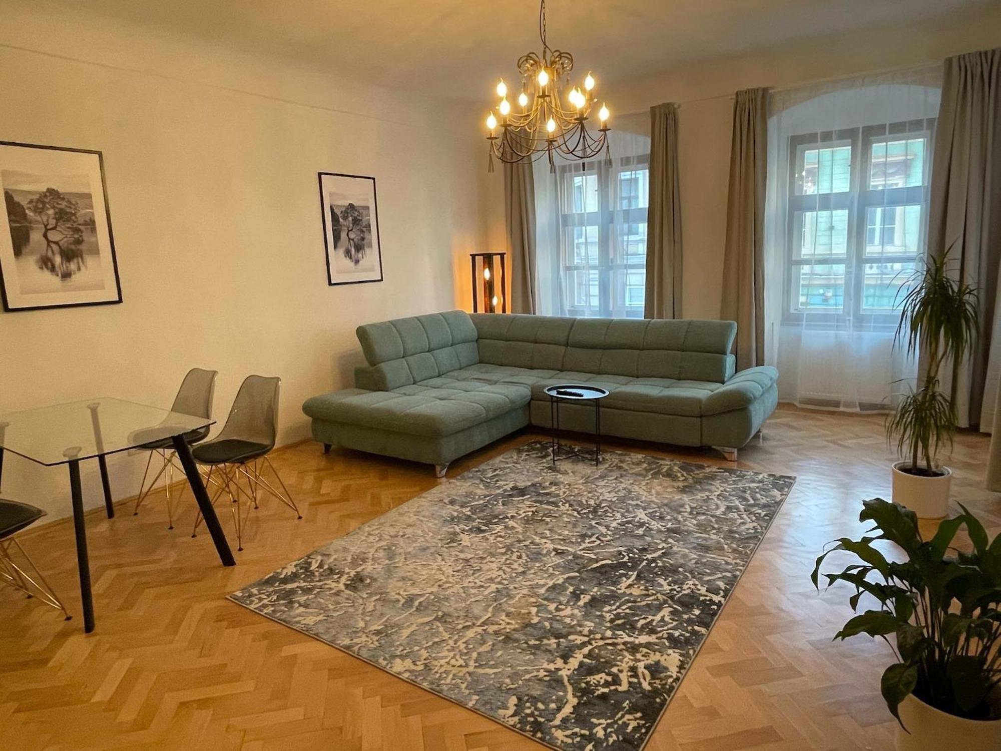Hirscher Apartments Braşov Oda fotoğraf