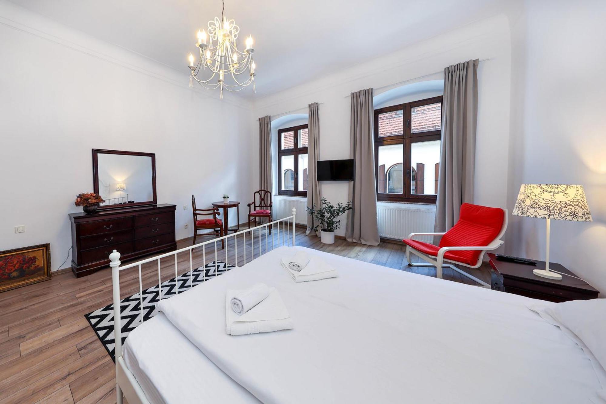 Hirscher Apartments Braşov Dış mekan fotoğraf