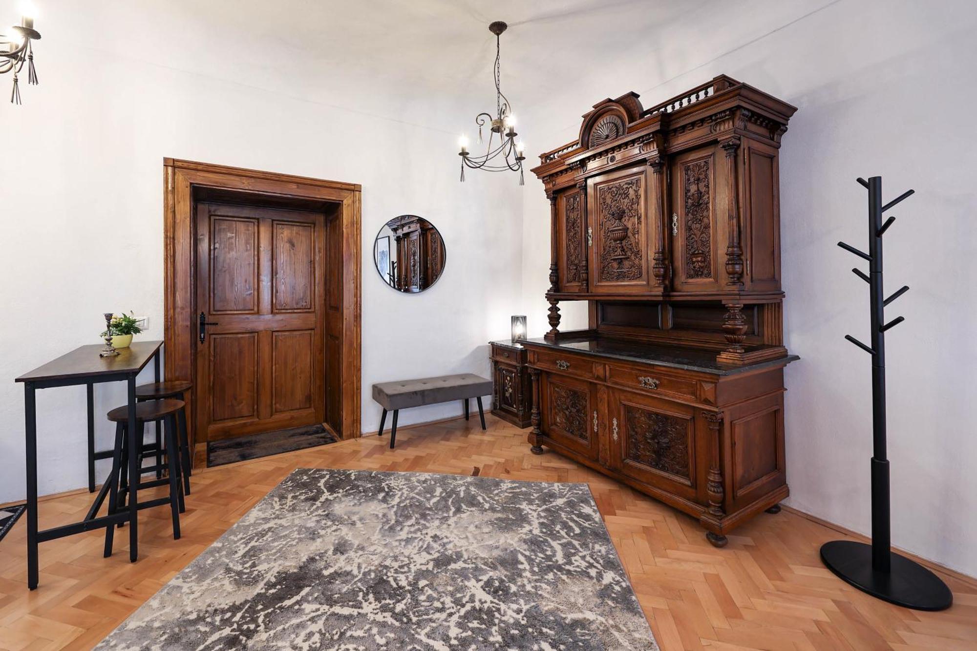 Hirscher Apartments Braşov Dış mekan fotoğraf